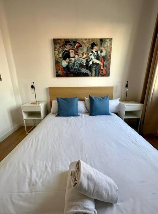 Nuevo Apt De Diseno 7pax En Centro/la Latina Apartment *
